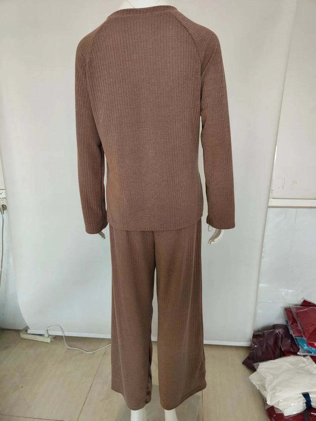 2025 New Women Elegant Sweater Suit Elegant Knitted 2-Pieces Set Spring Autumn Pullover And Trousers Suit Thin Female Outfits