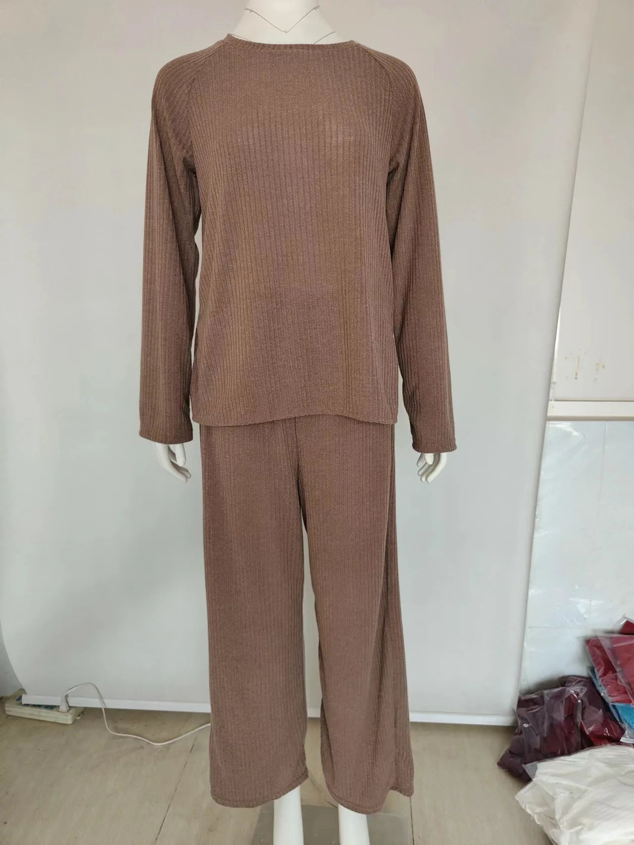 2025 New Women Elegant Sweater Suit Elegant Knitted 2-Pieces Set Spring Autumn Pullover And Trousers Suit Thin Female Outfits