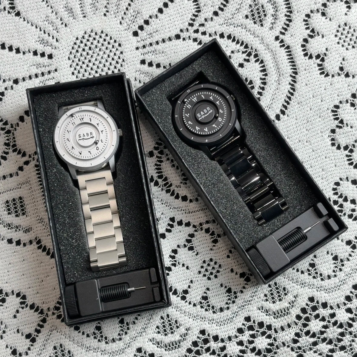 sabr Arabic Numerals Alloy Quartz Watches Men's Magnetic Bead Watches Top Luxury Mirrorless Quartz Watches